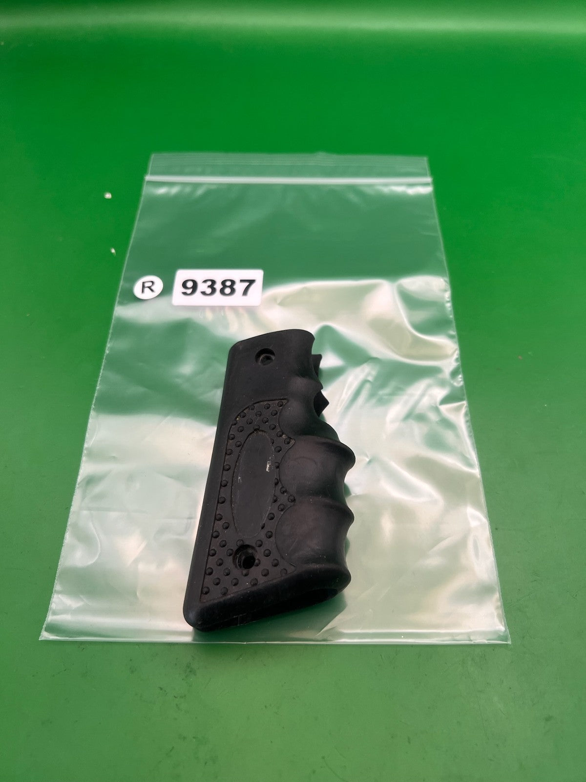 Vintage PB  Style Rubber Grip Panels Black Sticky Finger Grooves