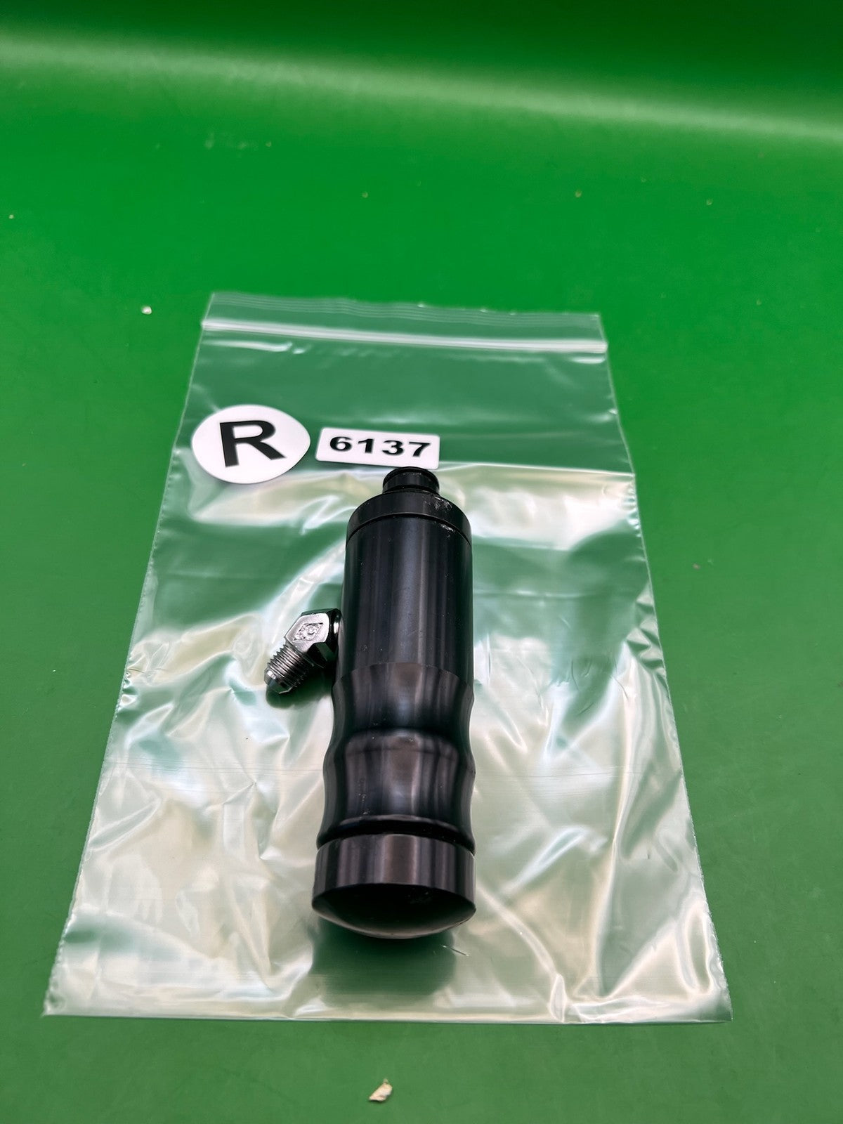 Regulator Gas Through Black - used paintball gas-through regulator / vertical adapter - black
