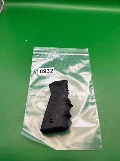 Smart Parts 1911/45 Style Shocker Grip Panels Matte Black Rubber