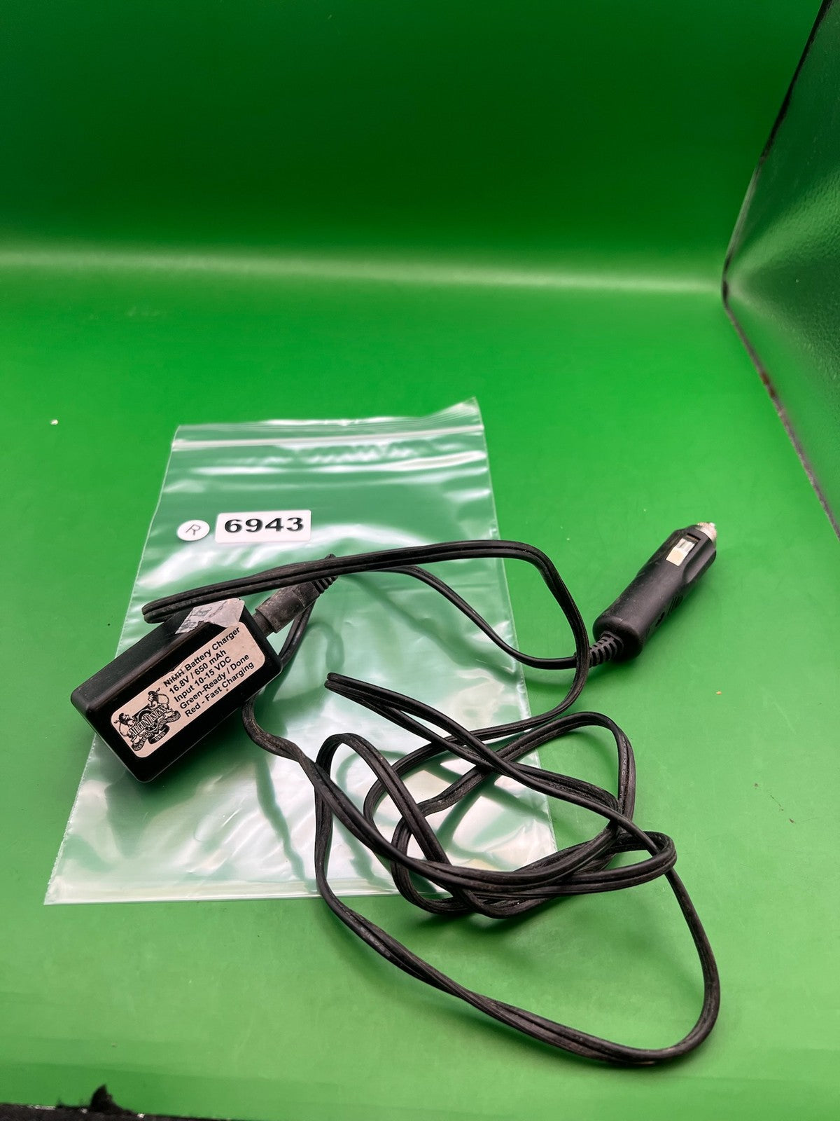 Airgun Designs NiMH Battery Charger 16.8V 650mAh Car Adapter Black