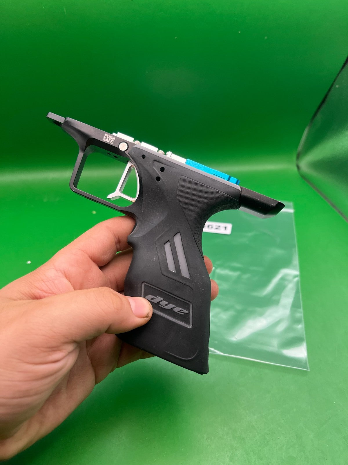 Dye DSR Trigger Frame Black