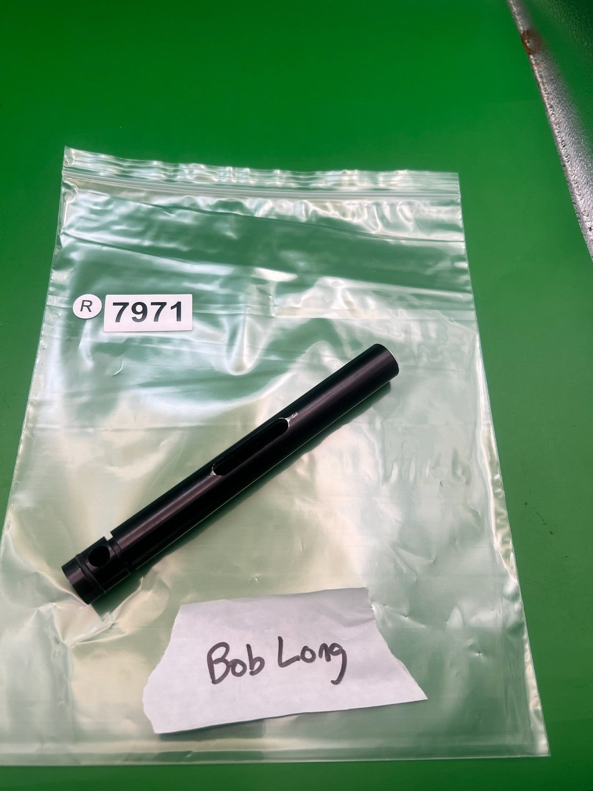 Bob Long Intimidator Ram Sleeve Black
