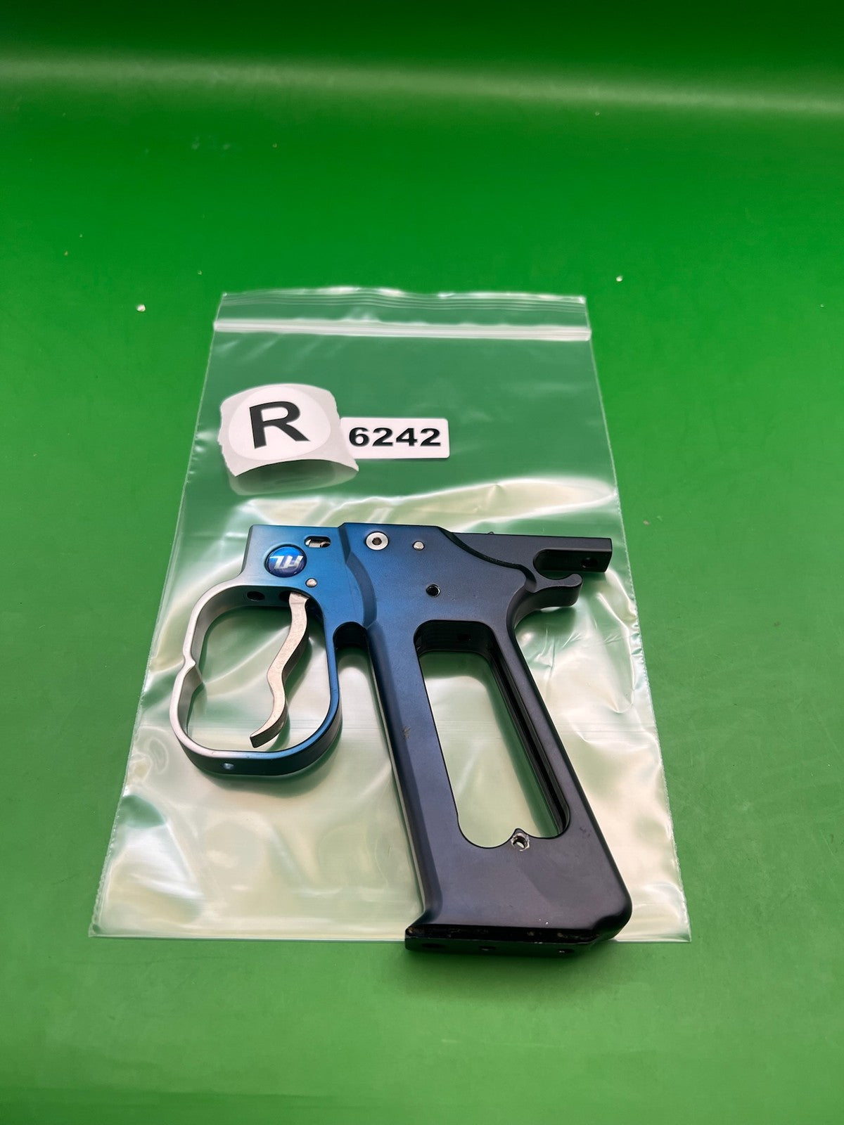 TriFade Oracle Frame - used paintball trigger frame - black/blue fade
