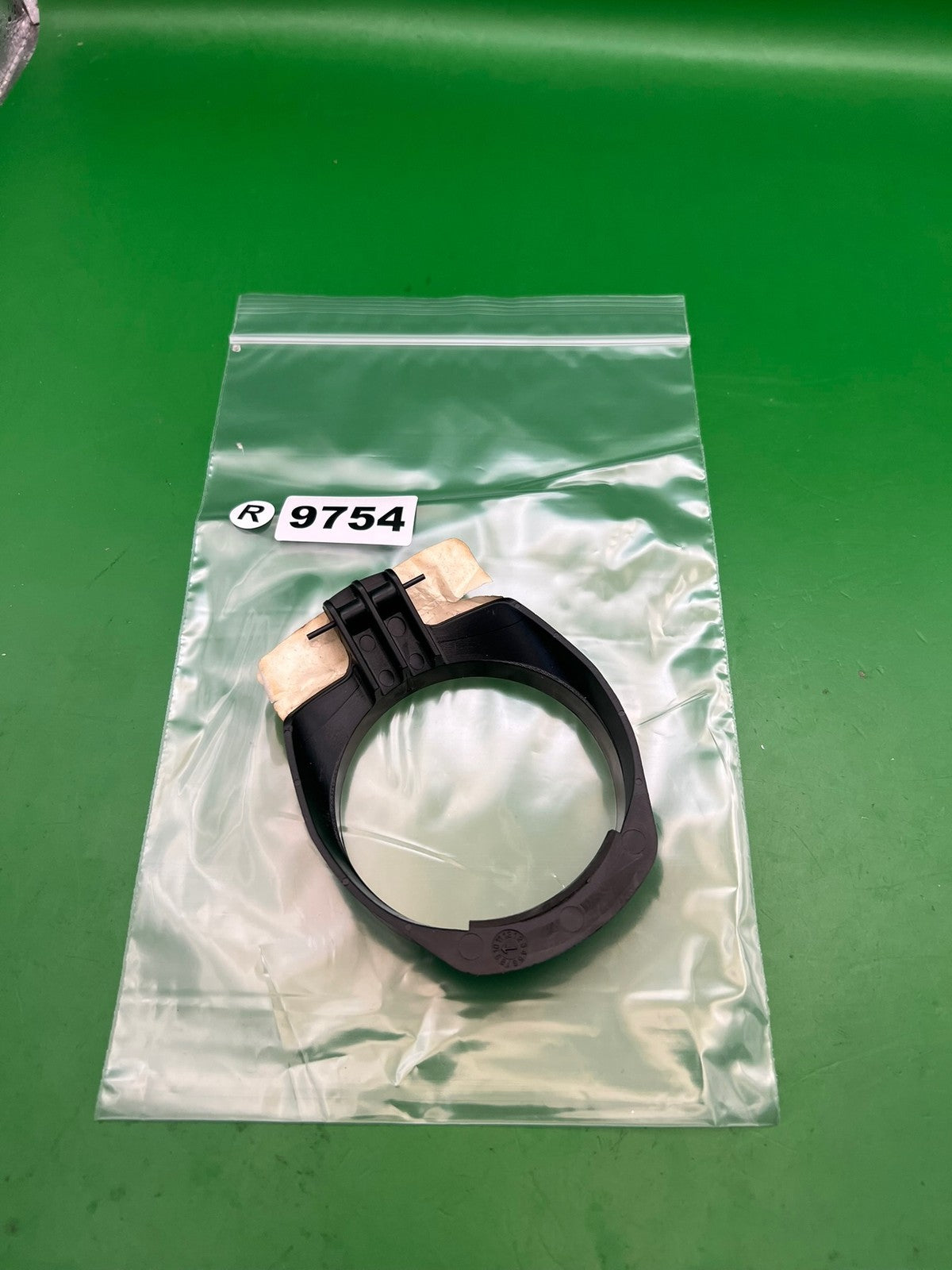 Virtue Crown Velocity Adapter Black