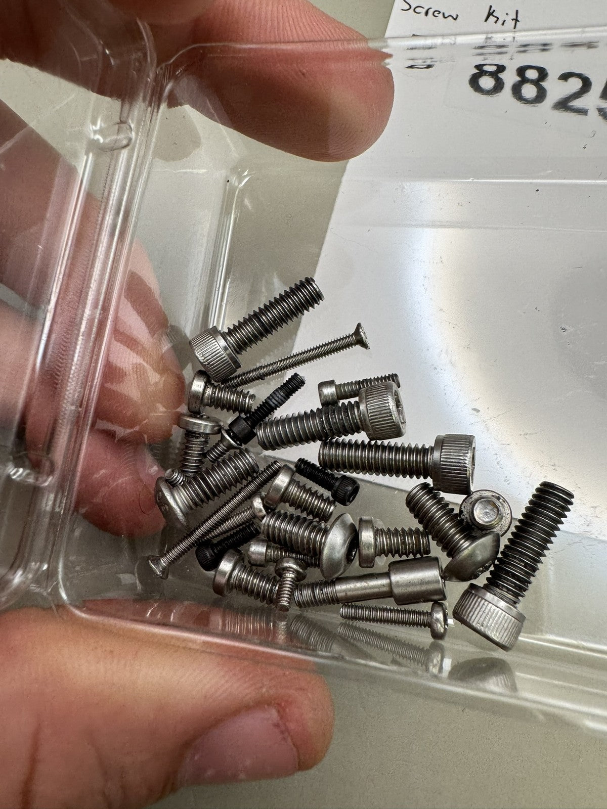 Bob Long 2k11 G6R Screw kit