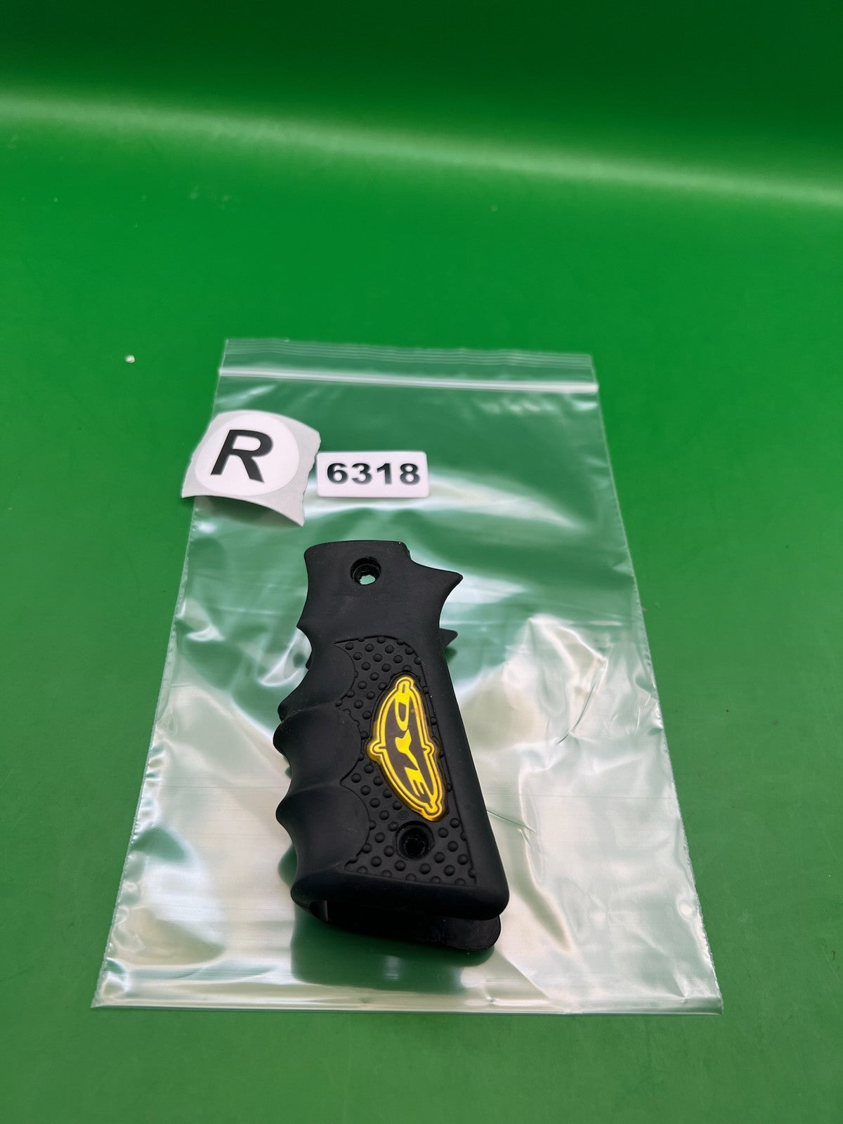 Dye 45 Grips - used paintball grip panel - black/yellow
