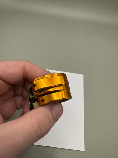 Bob Long G6R Feedneck