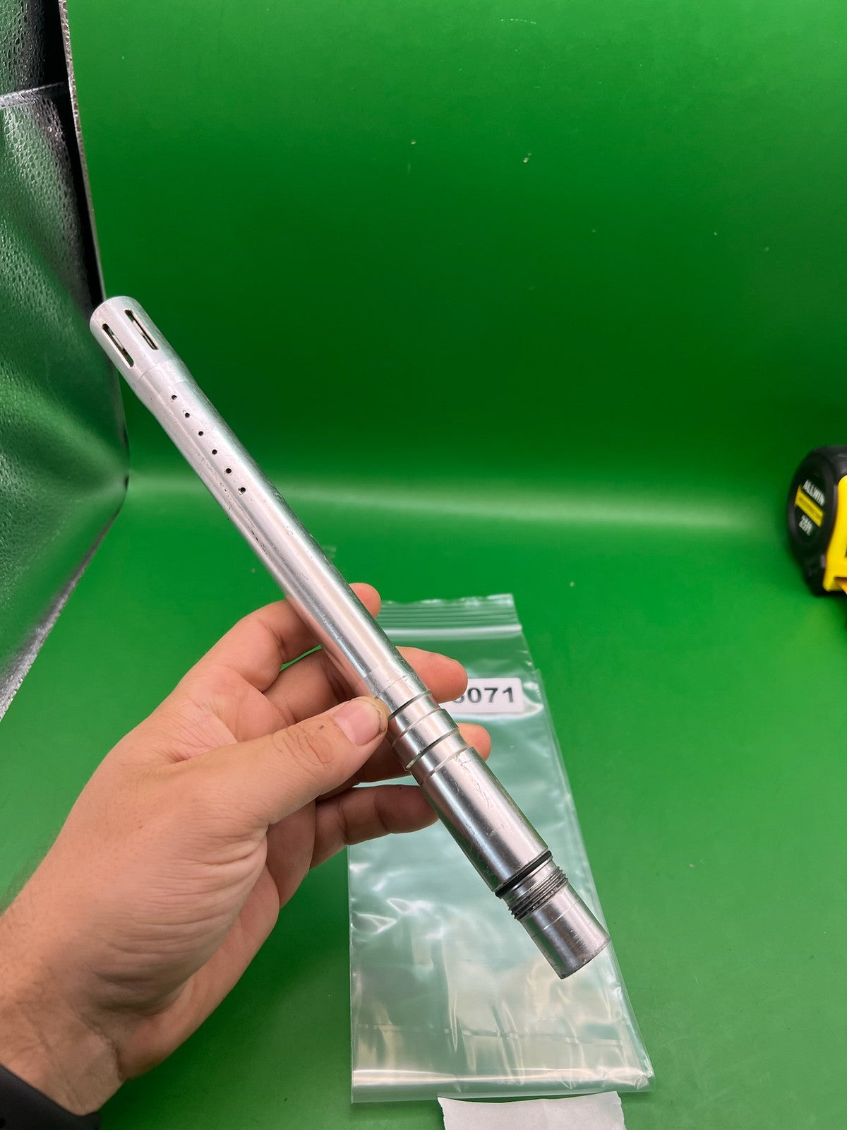 Spyder One-Piece Barrel 12" .692 Silver - used paintball barrel - silver