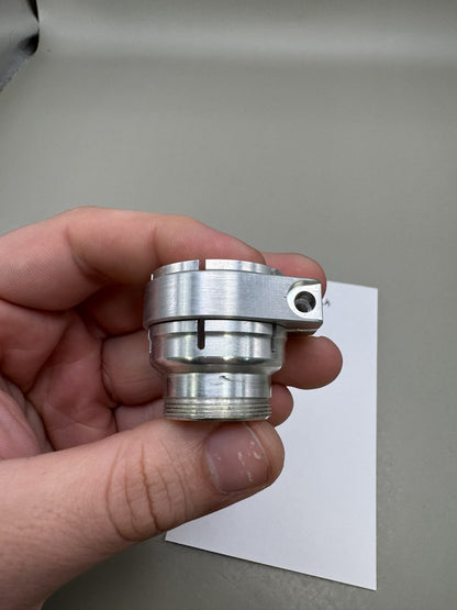 Dye Low Clamping Feedneck