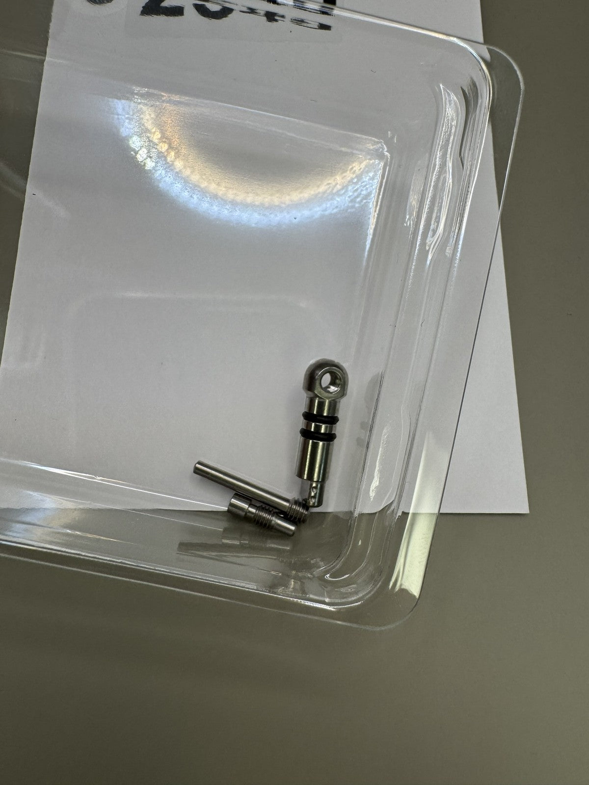 DLX Luxe 2.0 Bolt Lock Pin