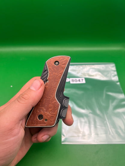 Hybrid 1911/45 Style Grips