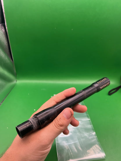 Spyder Barrel One-Piece 9.5" .689 Black - used paintball barrel - black