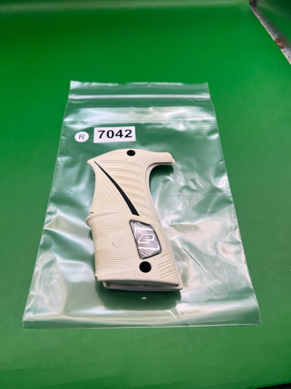 Planet Eclipse Ego / Etek Grip White