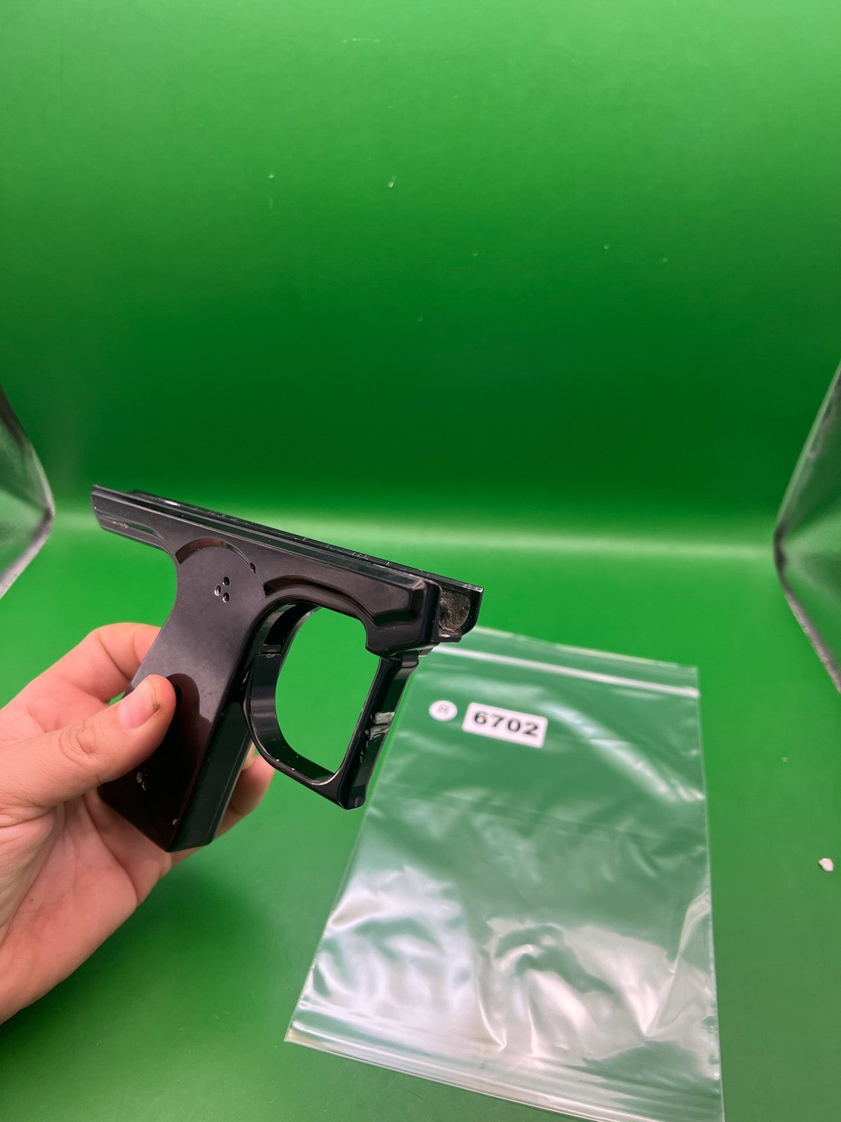 Bob Long 2k5 Intimidator Frame - used paintball grip frame - black