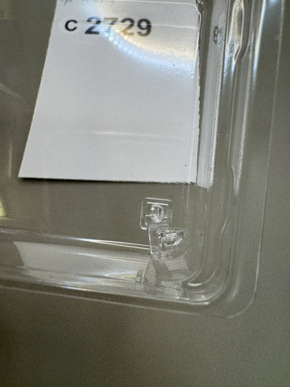 Dye DM6 Eye Retainers