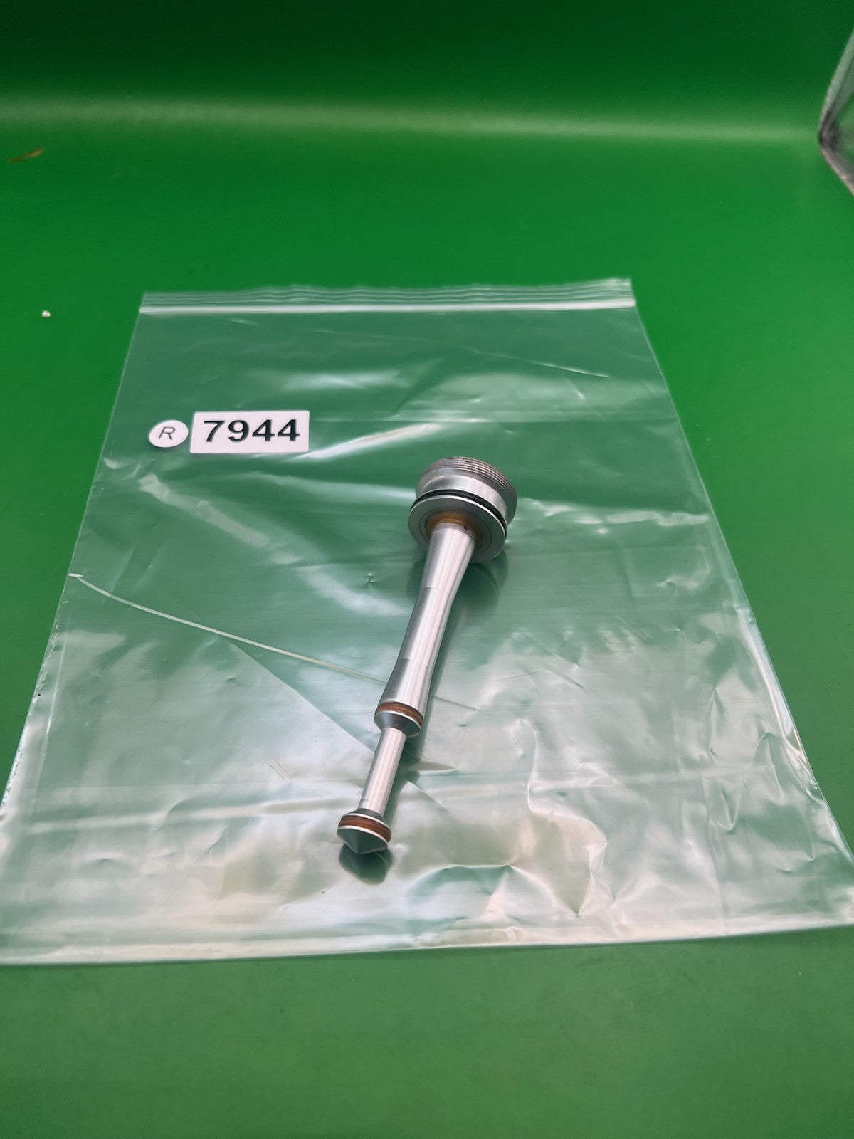 Smart Parts Shocker SFT Bolt Guide Silver