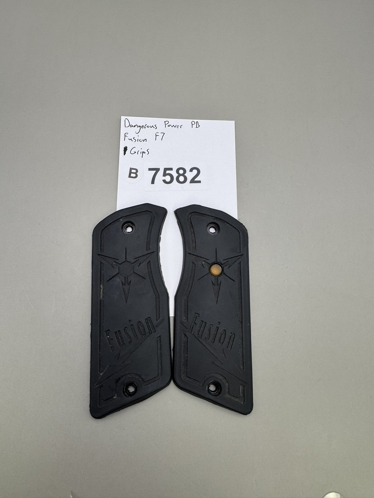 Dangerous Power Fusion F7 Grip Panels Black