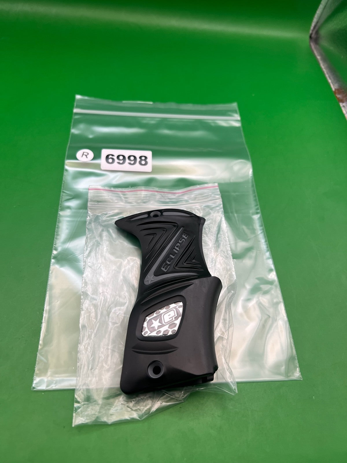 Planet Eclipse Ego11 Geo3 Rubber Grip Black