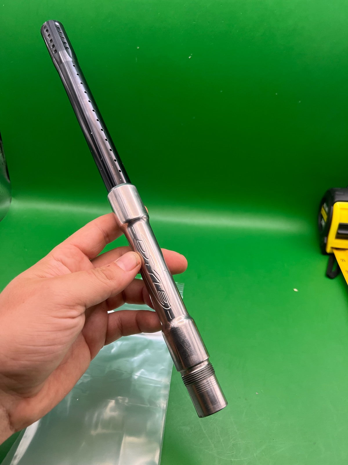 Autococker Dye Broomstick Barrel 14" .686 Black Silver - used paintball barrel - black/silver