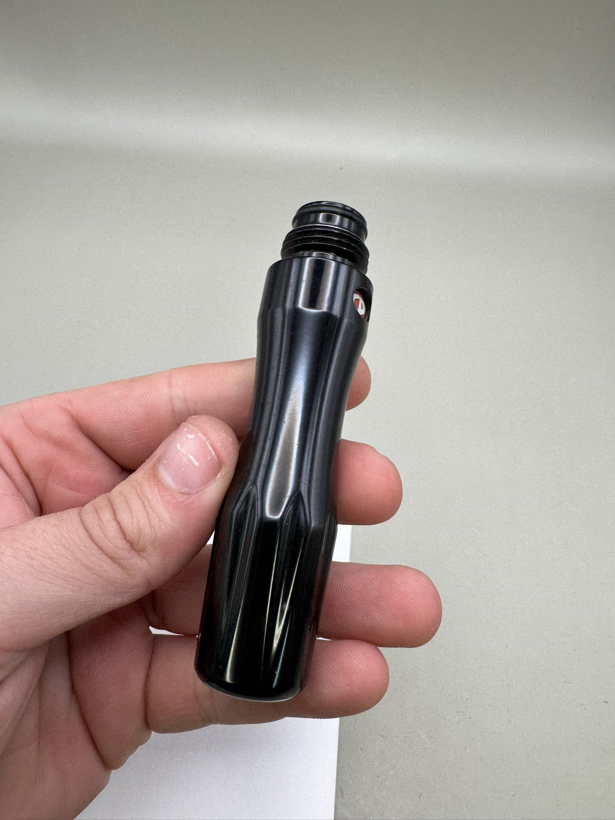 Custom Products Gas Through Grip