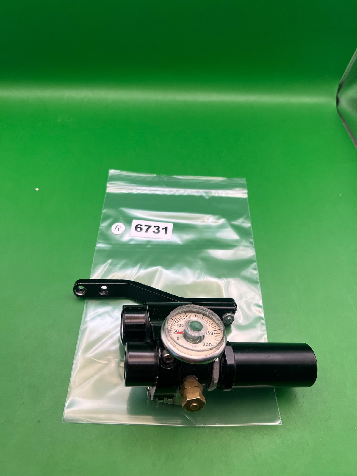 Smart Parts Max Flo Reg - used paintball regulator - black