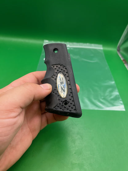 32 Degrees 1911/45 Style Rubber Grip Panels Black Sticky Grips