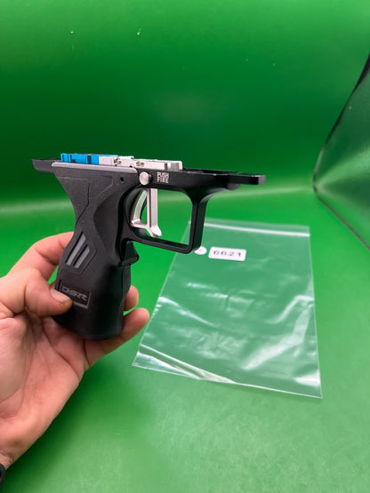 Dye DSR Trigger Frame Black