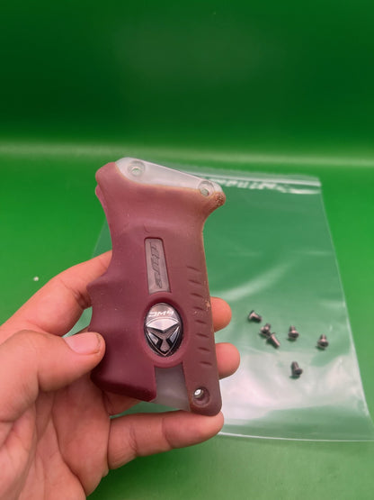 Dye Dm4 Red Sticky Grips