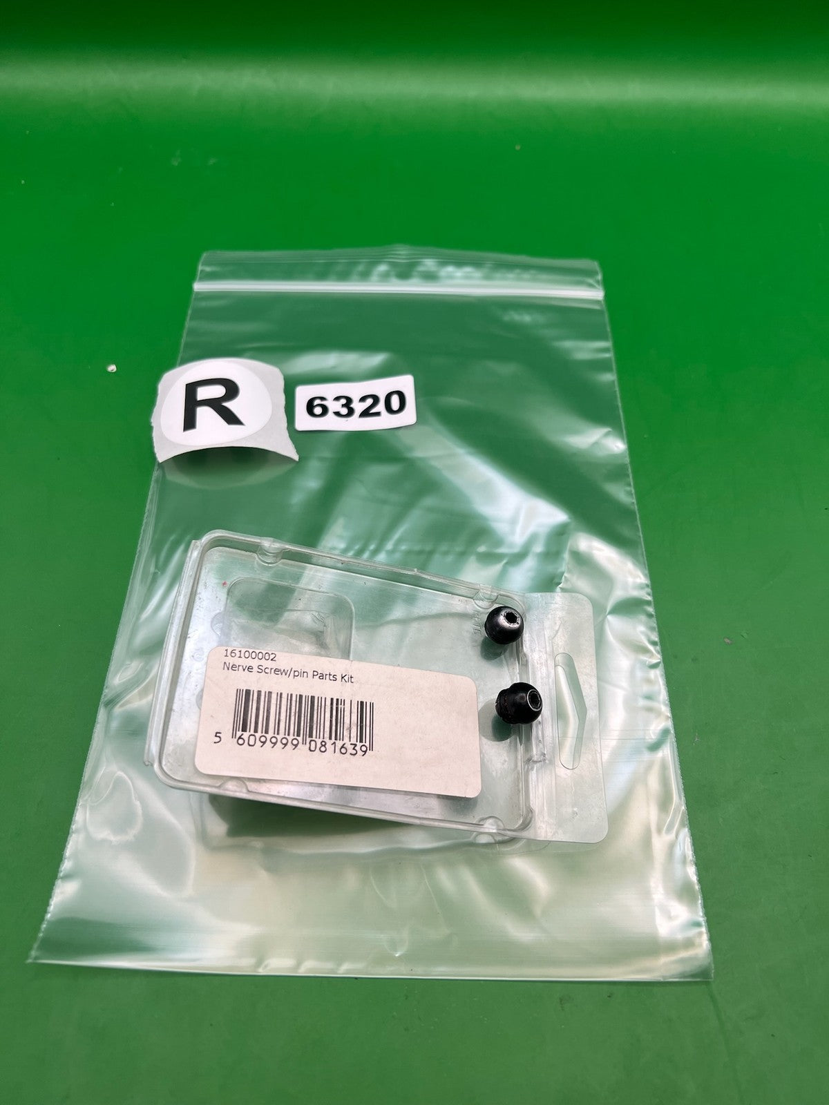 Smart Parts Nerve Screw Pin Parts Kit Black