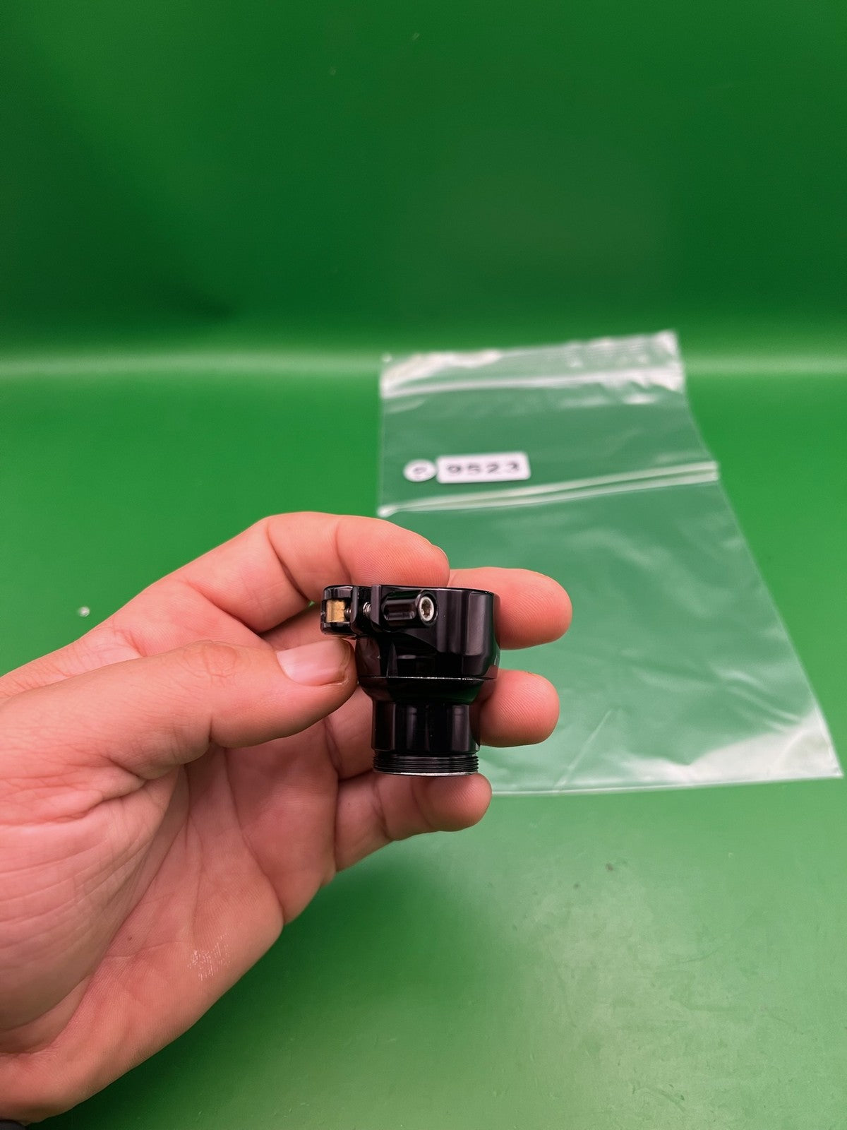 Ion Shocker SFT Impulse Clamping Lever Feedneck Gloss Black Locking