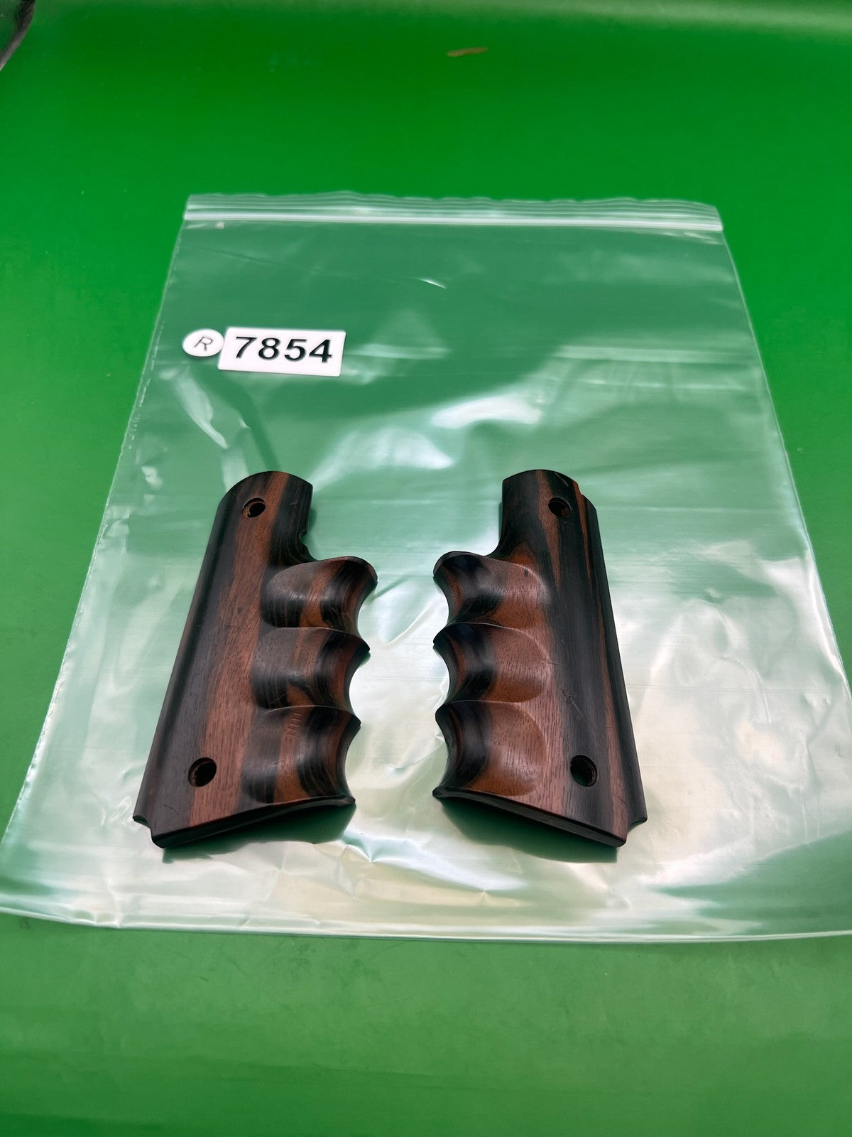 Wood Double Screw Grips