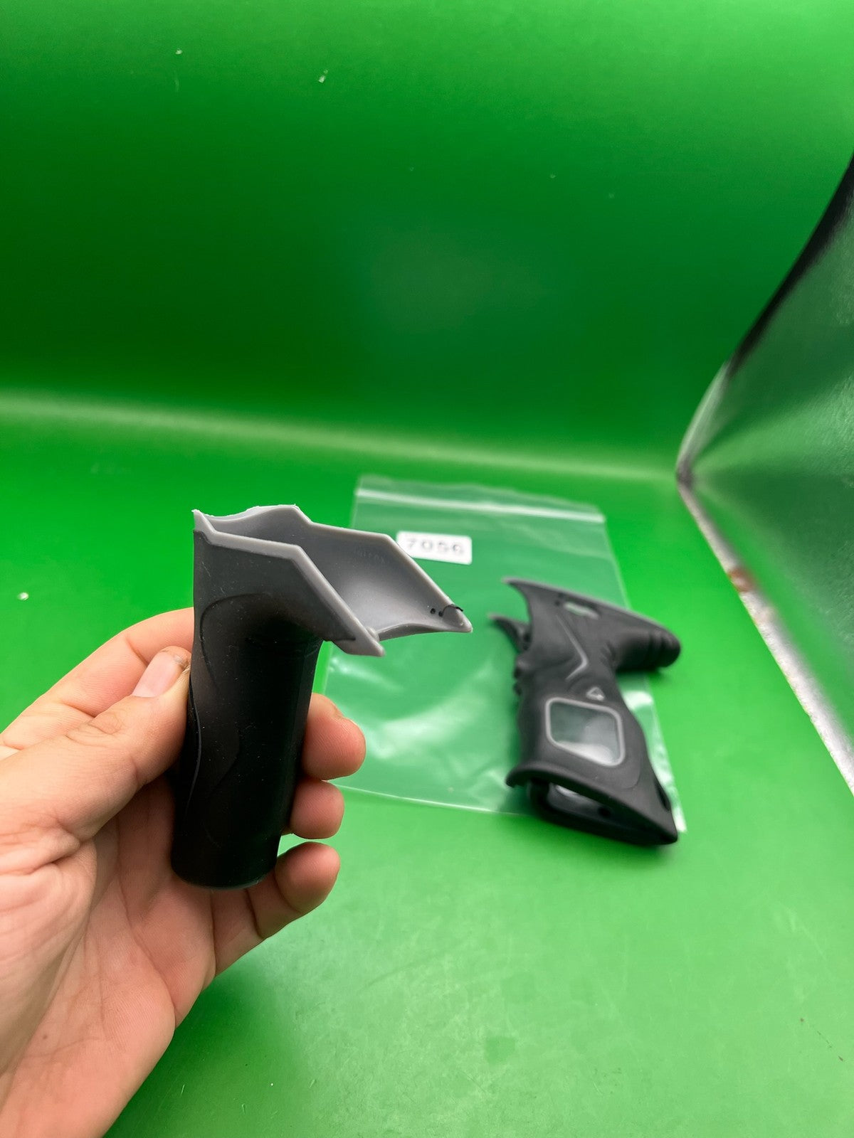 Dye DYE M2/M3 GRIP Panels Black