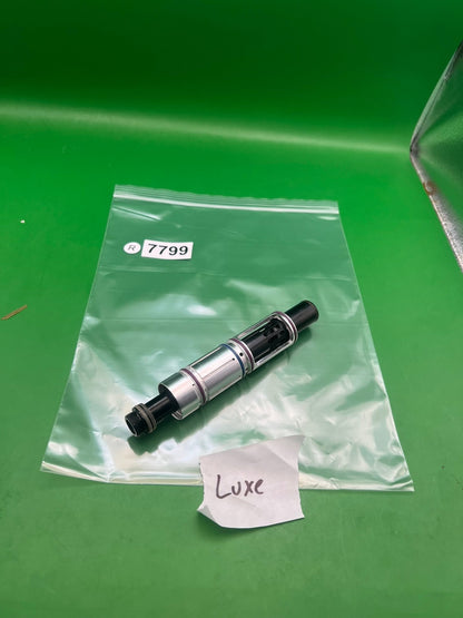 DLX Luxe Bolt Kit