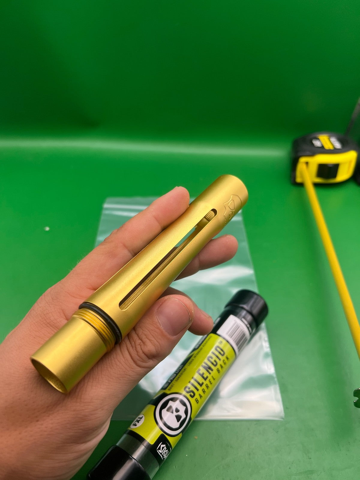 Infamous Silencio FXL Freak XL Barrel Back Autococker Thread Dust Gold