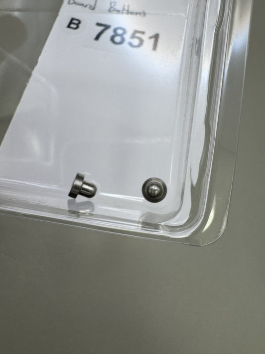 Dye DM6-11 Board Buttons Silver
