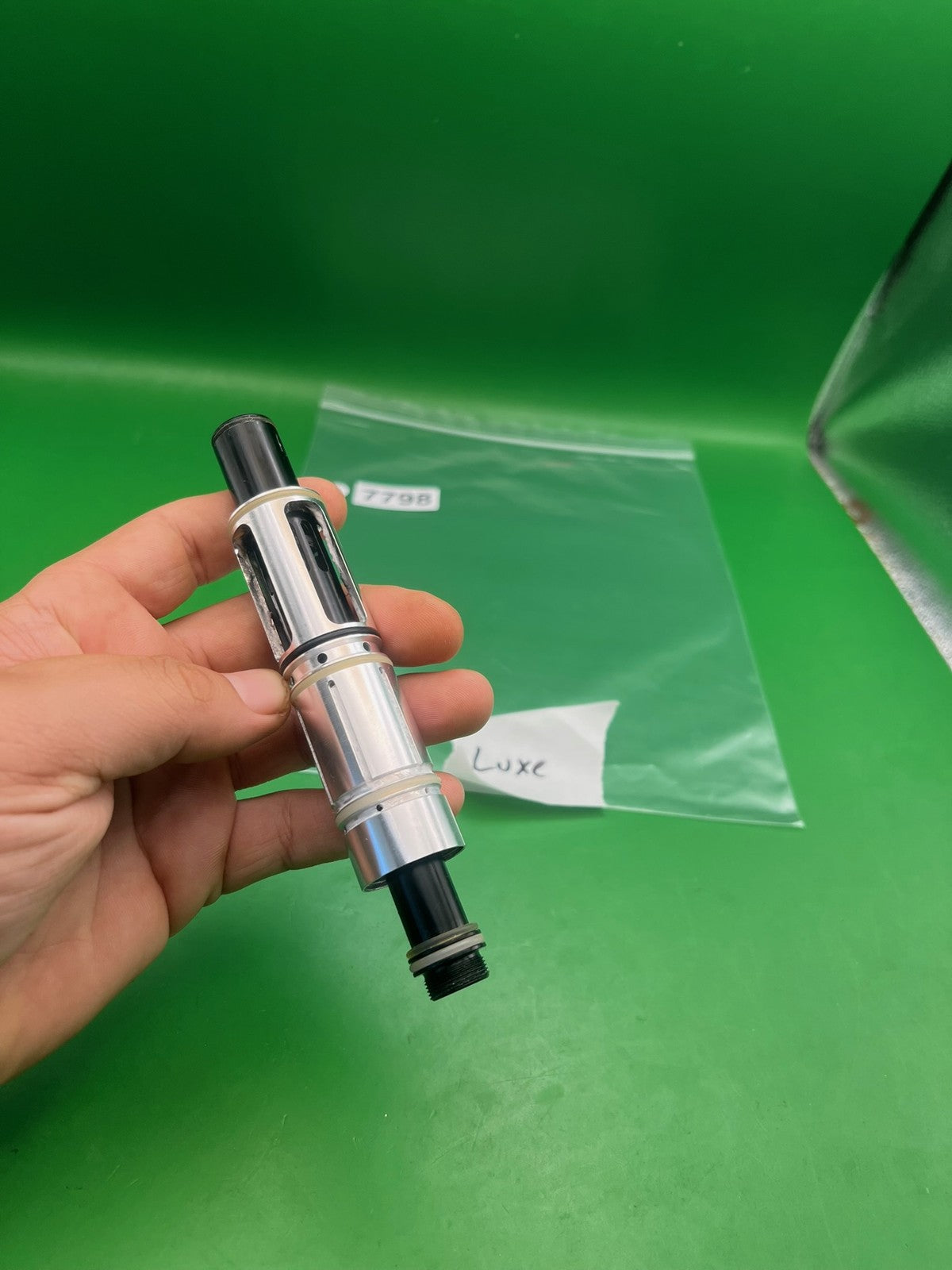 DLX Luxe Bolt Kit