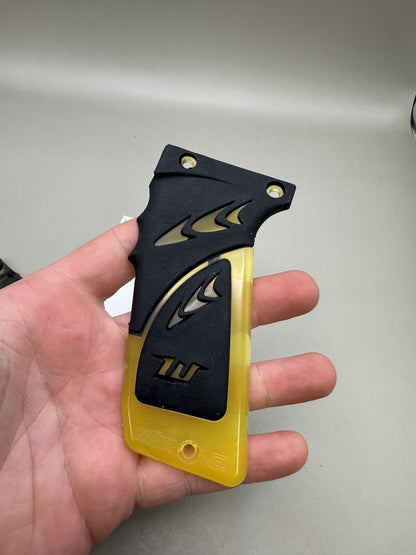 WGP Karnivor Autococker E-Blade Grips - Yellow