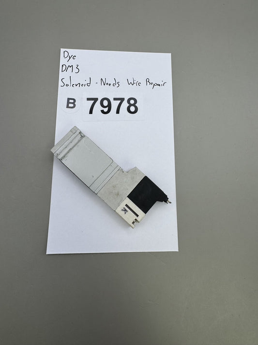 Dye DM3 Solenoid SMC VQZ1151K-9G-X86 White Black For Parts