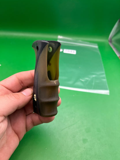 Smart Parts Grips