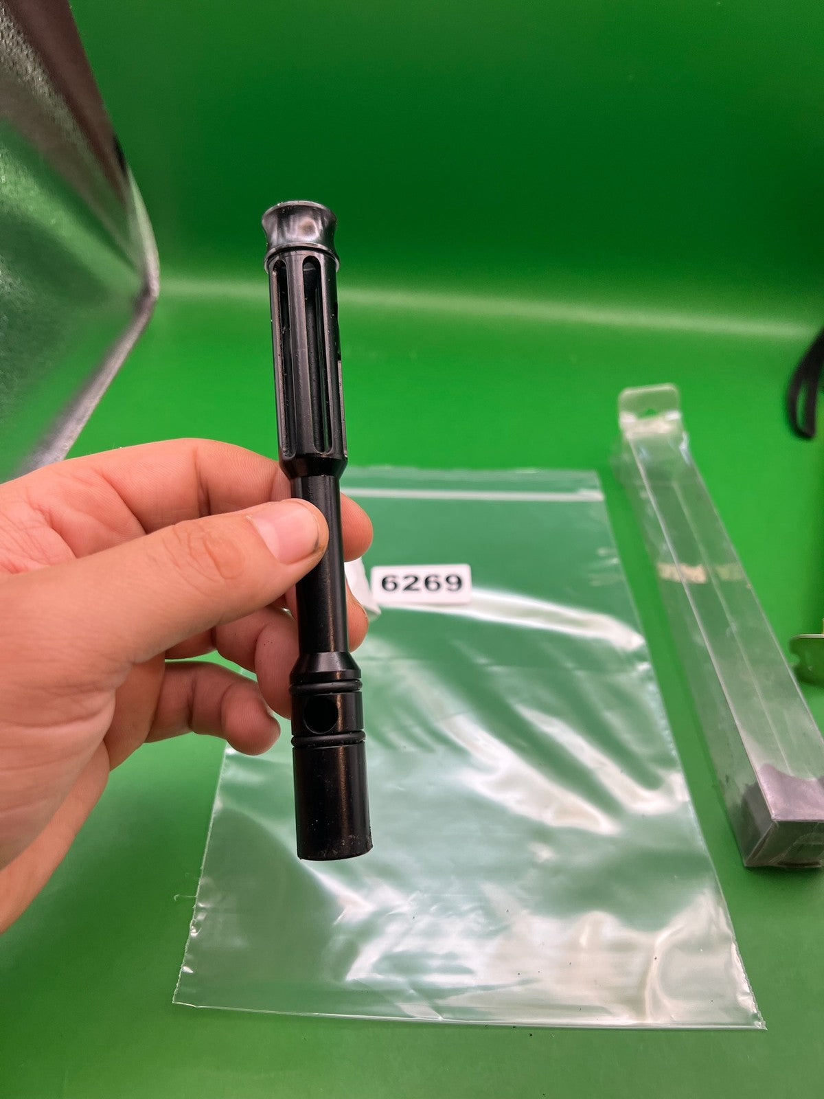 Autococker Bolt NOS - used paintball bolt - black