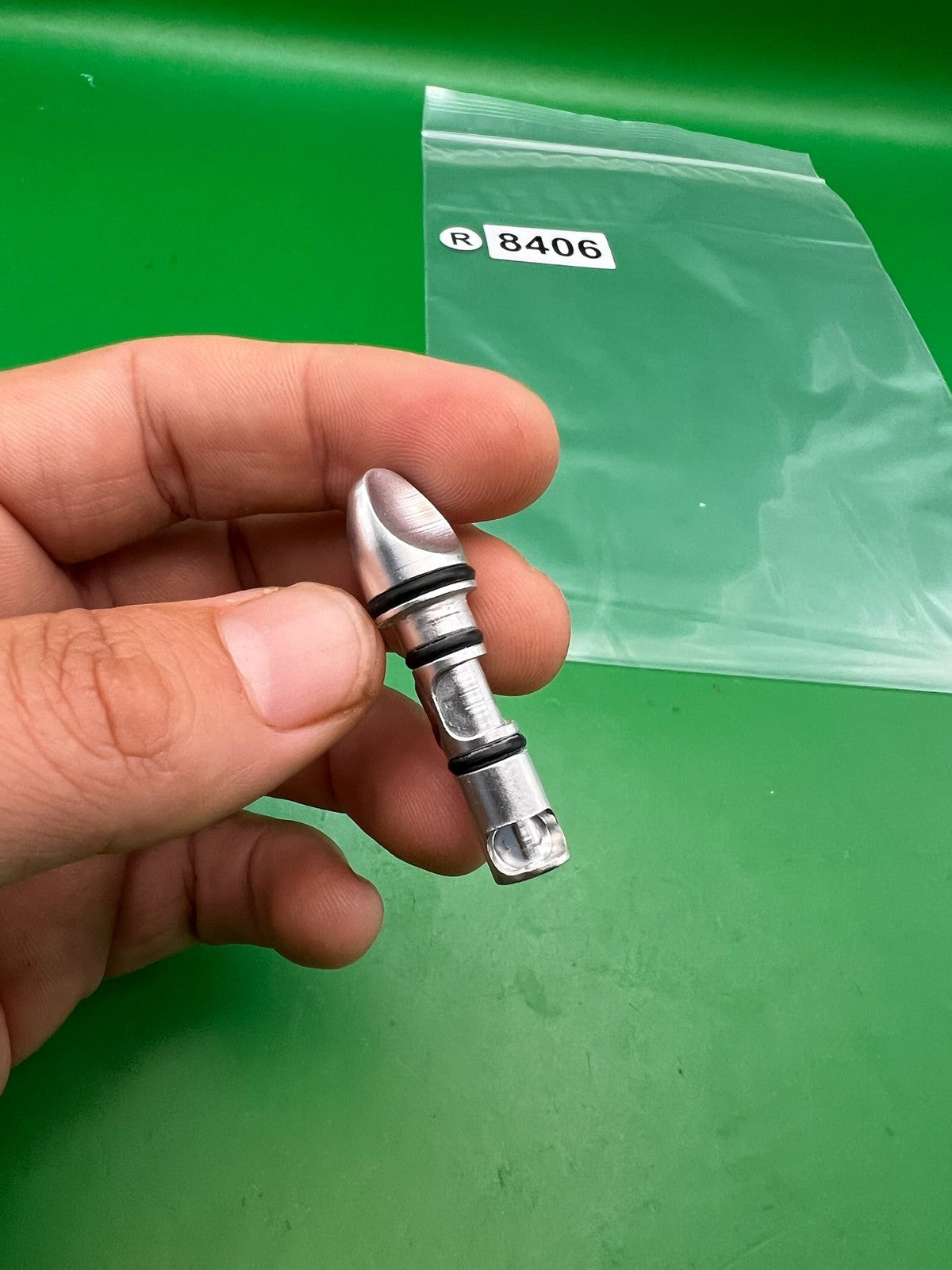 Dye DM6 Front On/Off Flow Plug Dust Silver Matrix Aluminum O-Rings