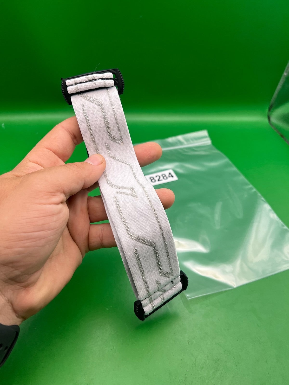 JT PB Proflex Strap Black/White