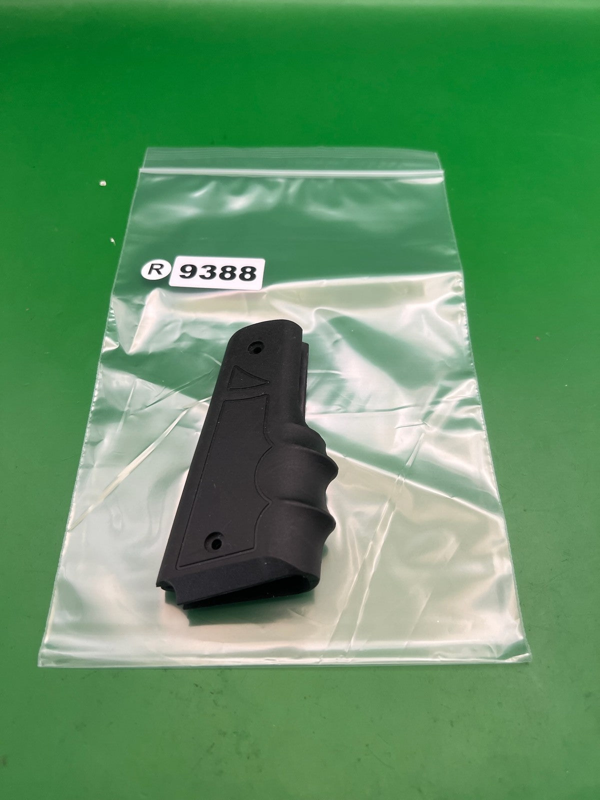 WGP Style Grip Panels Black Rubber Autococker Sniper