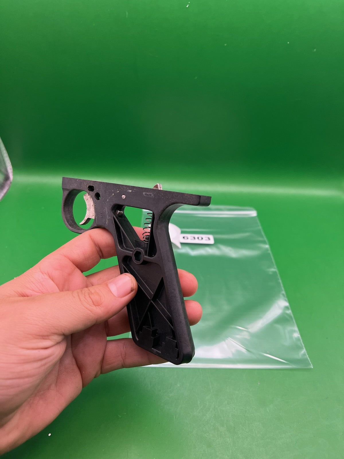 Automag Frame - used paintball grip frame - black