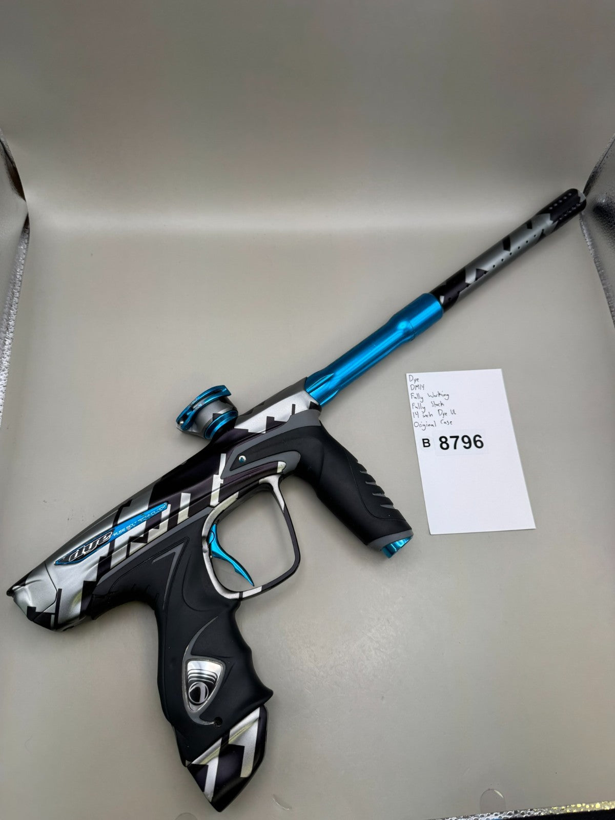 Dye DM14 - Paintball Marker Fully Working
