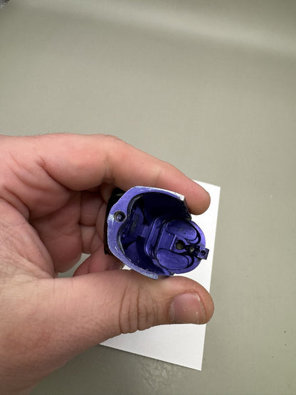 DLX Luxe ICE Bolt Cap