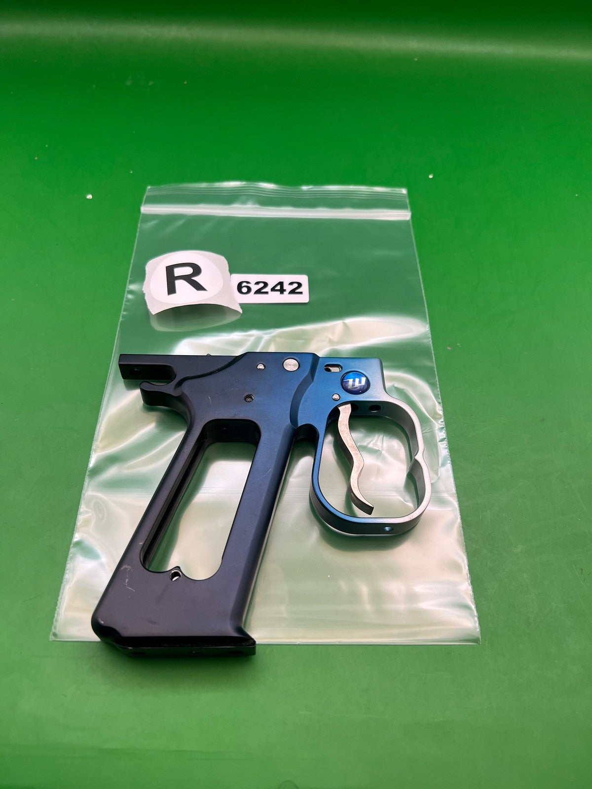 TriFade Oracle Frame - used paintball trigger frame - black/blue fade