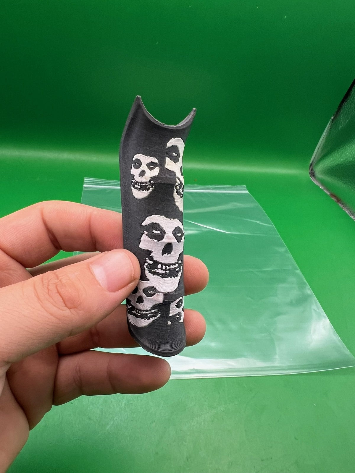 3d Printed Luxe Foregrip with Skulls
