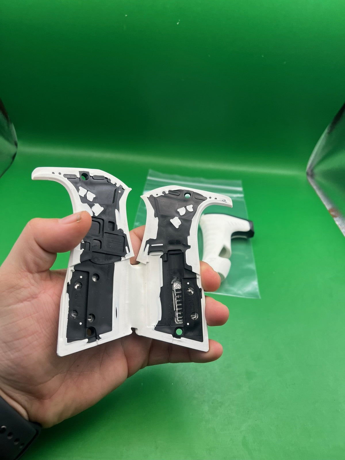 NEW Planet Eclipse Ego LV1.6/LV1.5/LVR/LV1.1/LV1 Colored Grip Kits - White