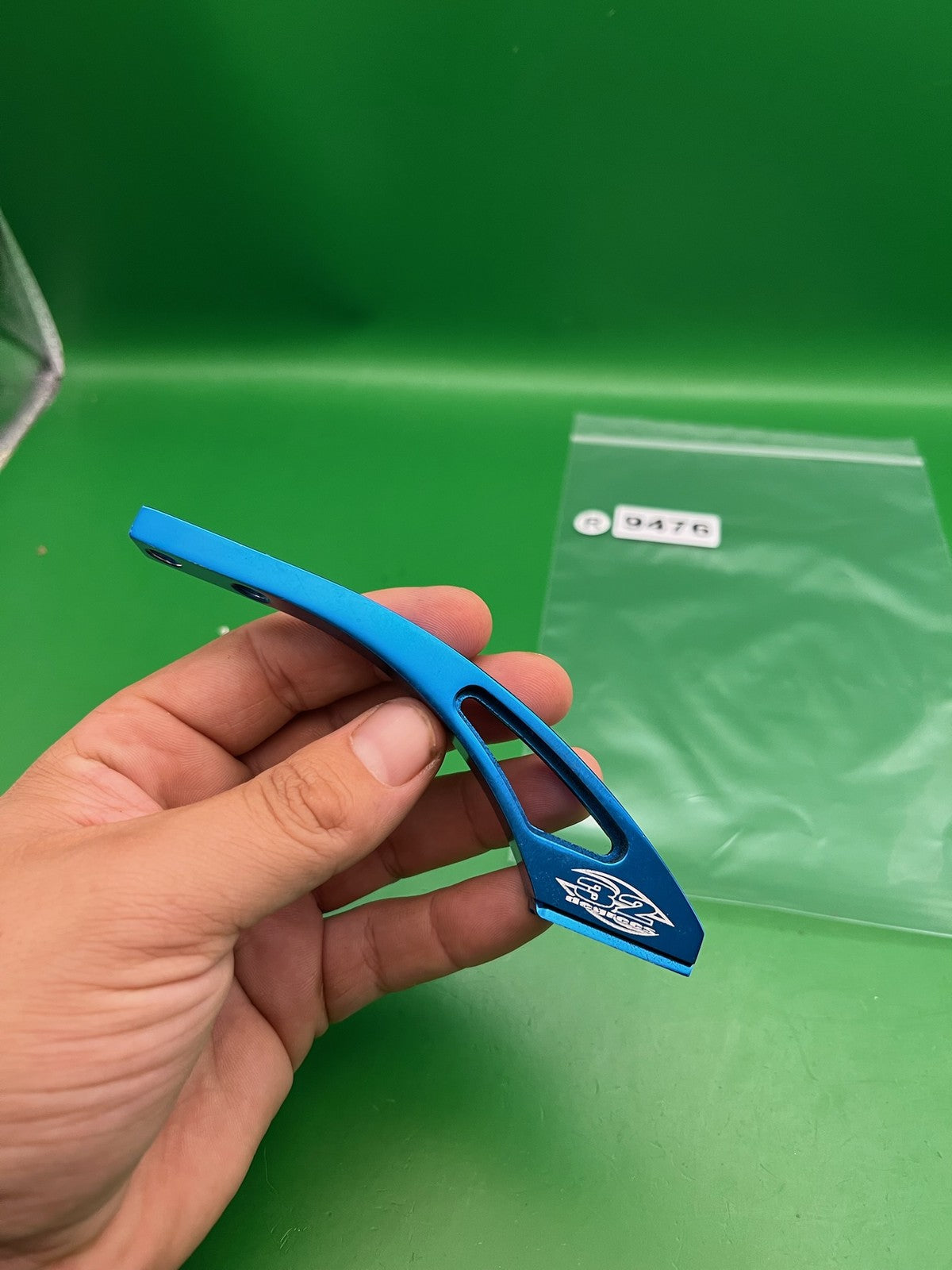 32 Degrees Drop Forward Blue Anodized Aluminum Bottomline CO2 HPA Cradle